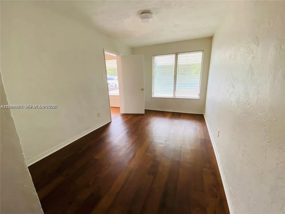 1309 24th Ave Hollywood, FL 33020