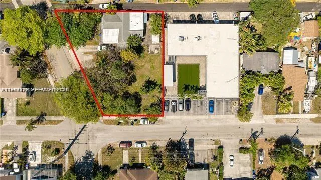 1309 24th Ave Hollywood, FL 33020