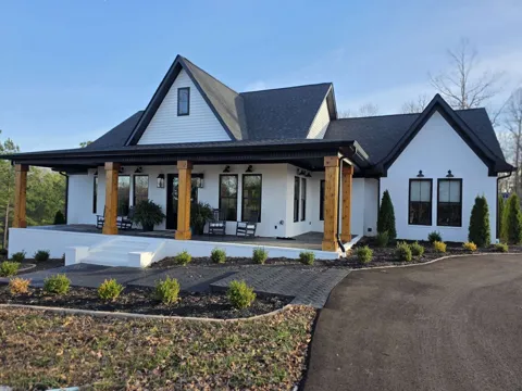 76 Muirfield Way