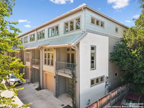 135 Cedar Street Unit 105