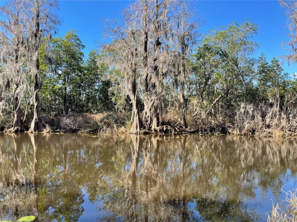 24510 NE STATE RD 26 Melrose, FL 32666