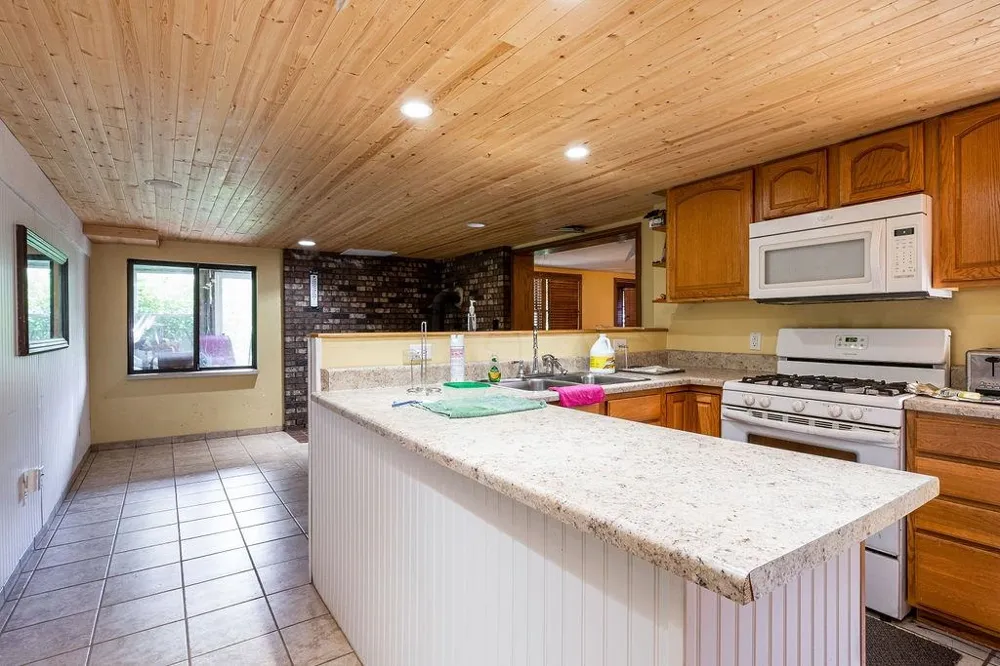 3175 Strand Road Dalton Township, MI 49445