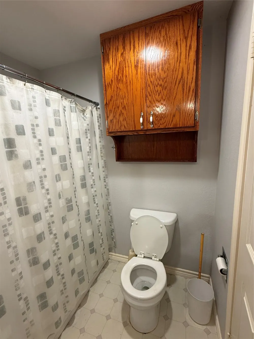 609 E Henry Hamilton, TX 76531