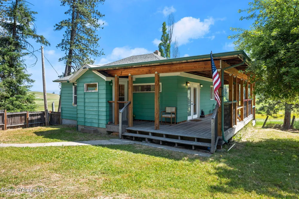 39138 S Highway 3 St. Maries, ID 83861