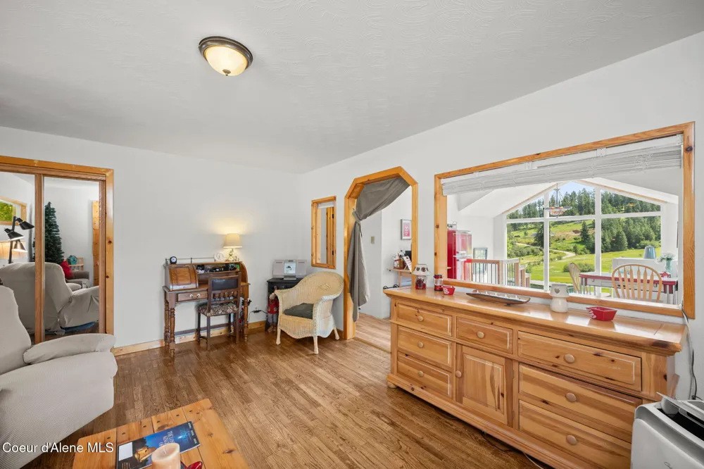 39138 S Highway 3 St. Maries, ID 83861