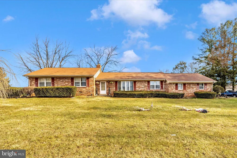 25801 LONG CORNER ROAD Gaithersburg, MD 20882