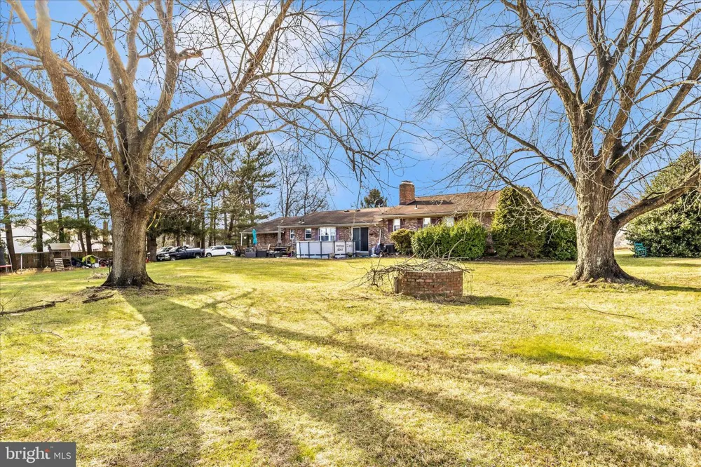 25801 LONG CORNER ROAD Gaithersburg, MD 20882