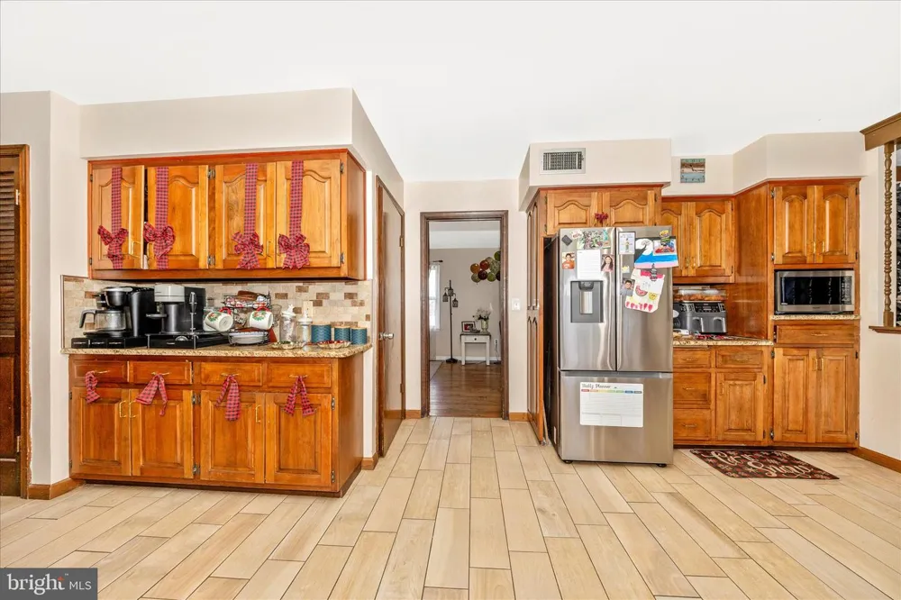 25801 LONG CORNER ROAD Gaithersburg, MD 20882