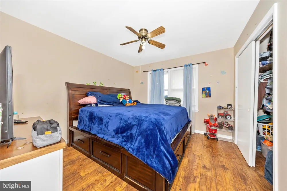 25801 LONG CORNER ROAD Gaithersburg, MD 20882