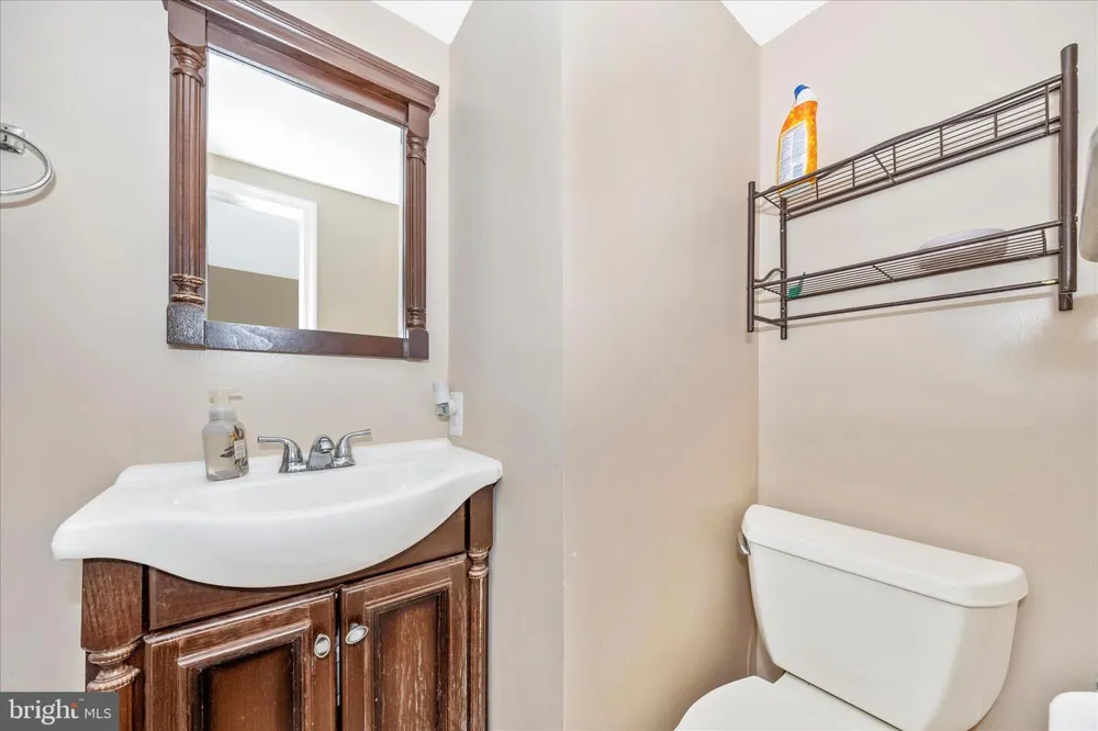 25801 LONG CORNER ROAD Gaithersburg, MD 20882