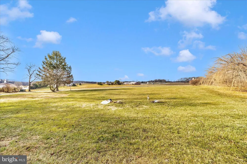 25801 LONG CORNER ROAD Gaithersburg, MD 20882