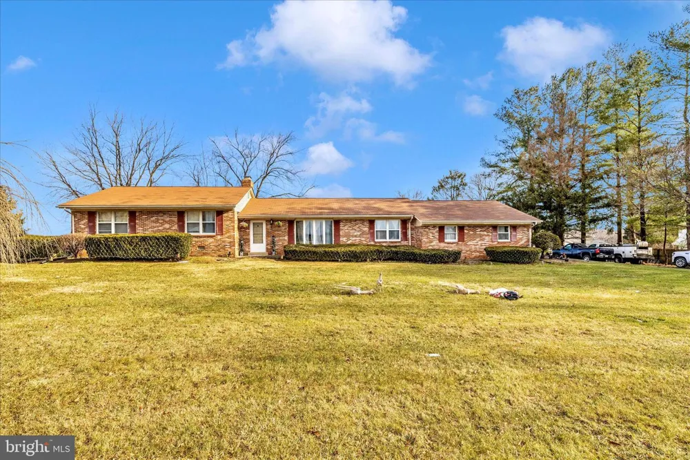 25801 LONG CORNER ROAD Gaithersburg, MD 20882