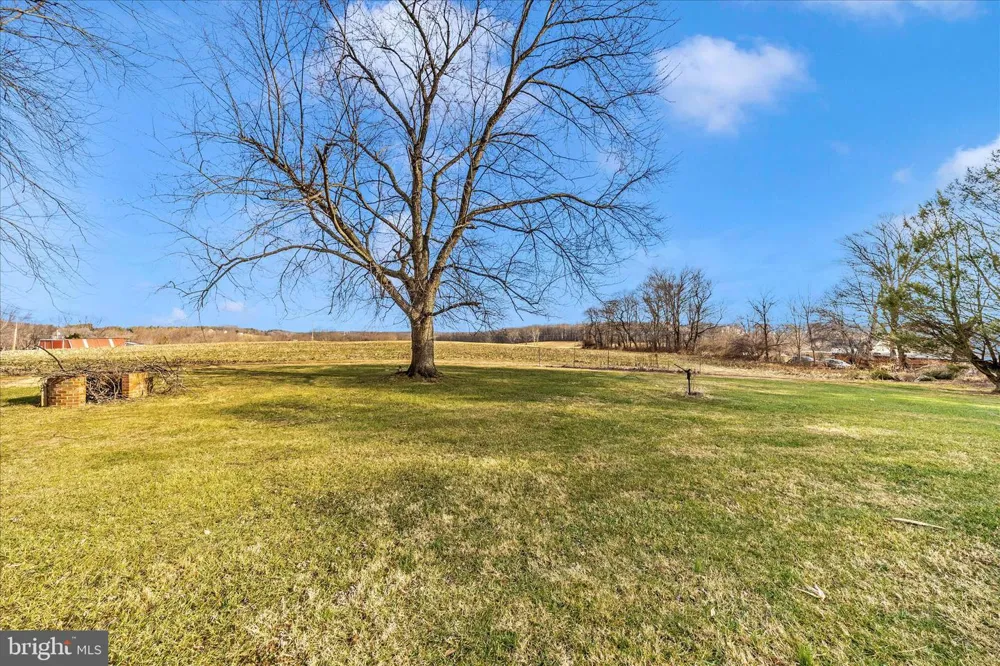 25801 LONG CORNER ROAD Gaithersburg, MD 20882