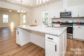 115 W Lacy Street