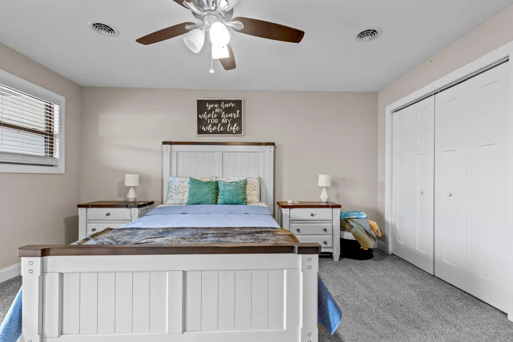 1255 New Lake Road Spring City, TN 37381