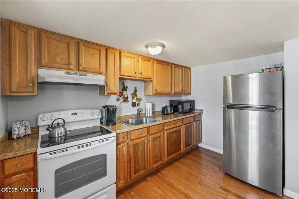 273 12th Street #Fl 1 Surf City, NJ 08008