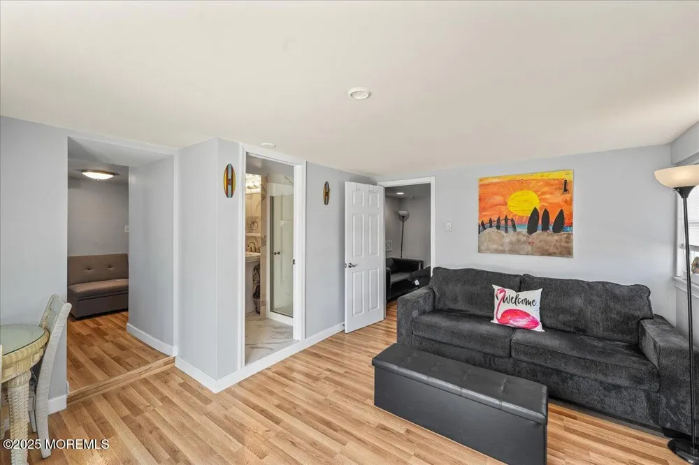 273 12th Street #Fl 1 Surf City, NJ 08008