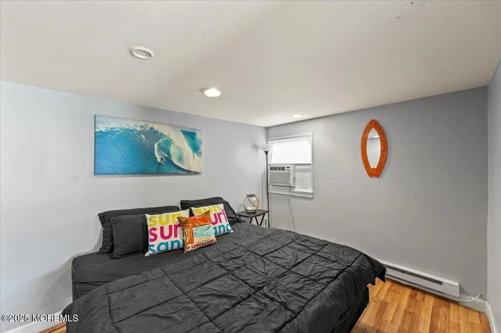 273 12th Street #Fl 1 Surf City, NJ 08008