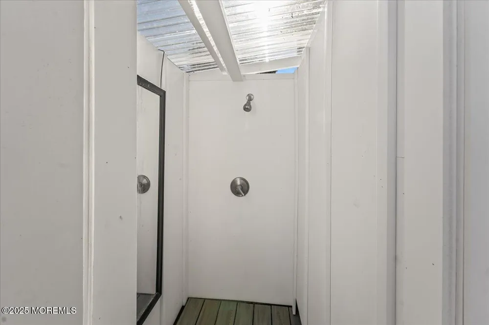 273 12th Street #Fl 1 Surf City, NJ 08008