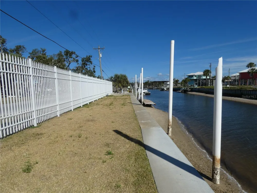 502 MAIN STREET #106 Horseshoe Beach, FL 32648