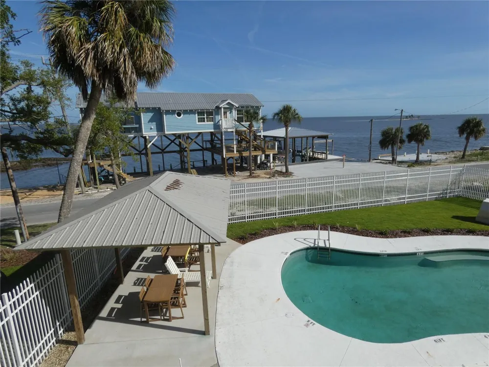 502 MAIN STREET #106 Horseshoe Beach, FL 32648