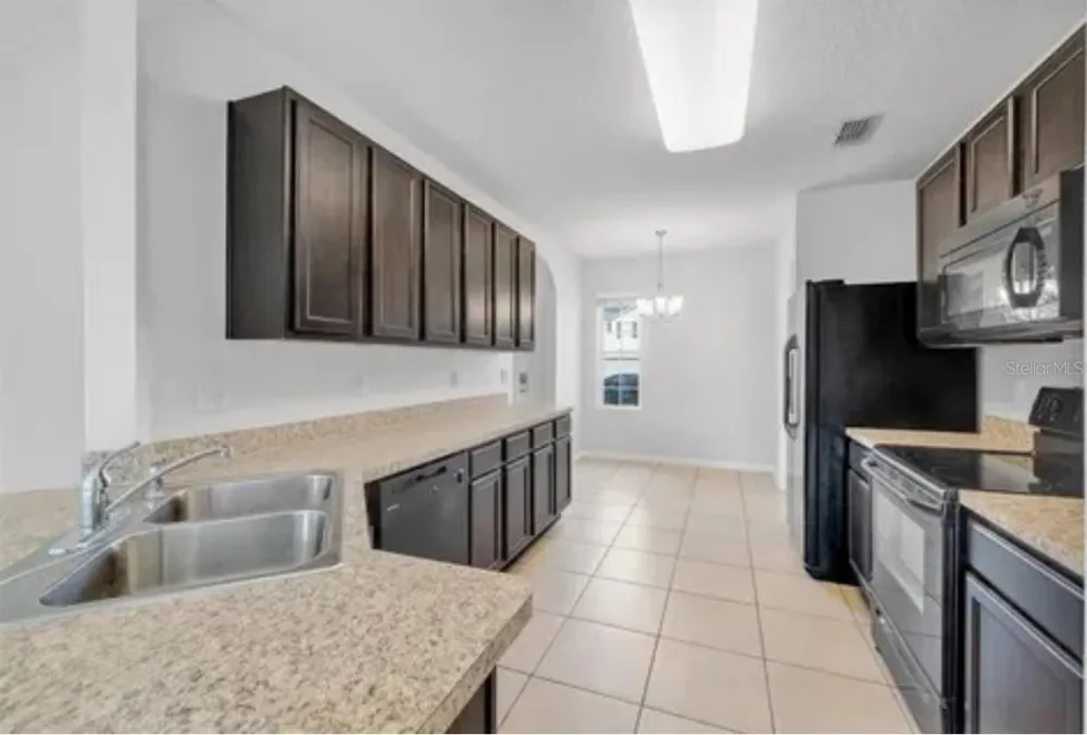 724 LAKE CUMMINGS BOULEVARD Lake Alfred, FL 33850