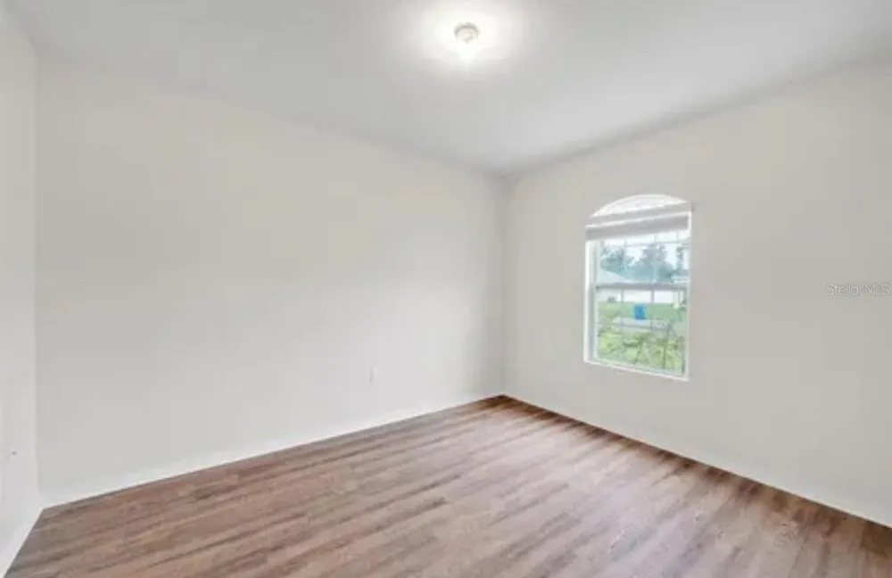 724 LAKE CUMMINGS BOULEVARD Lake Alfred, FL 33850