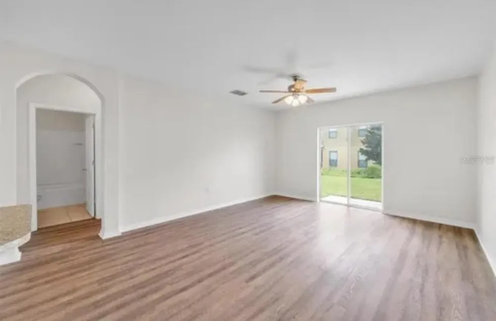 724 LAKE CUMMINGS BOULEVARD Lake Alfred, FL 33850