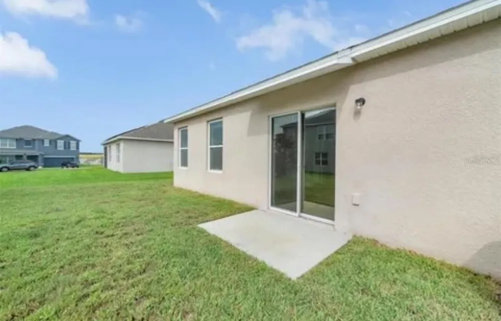 724 LAKE CUMMINGS BOULEVARD Lake Alfred, FL 33850