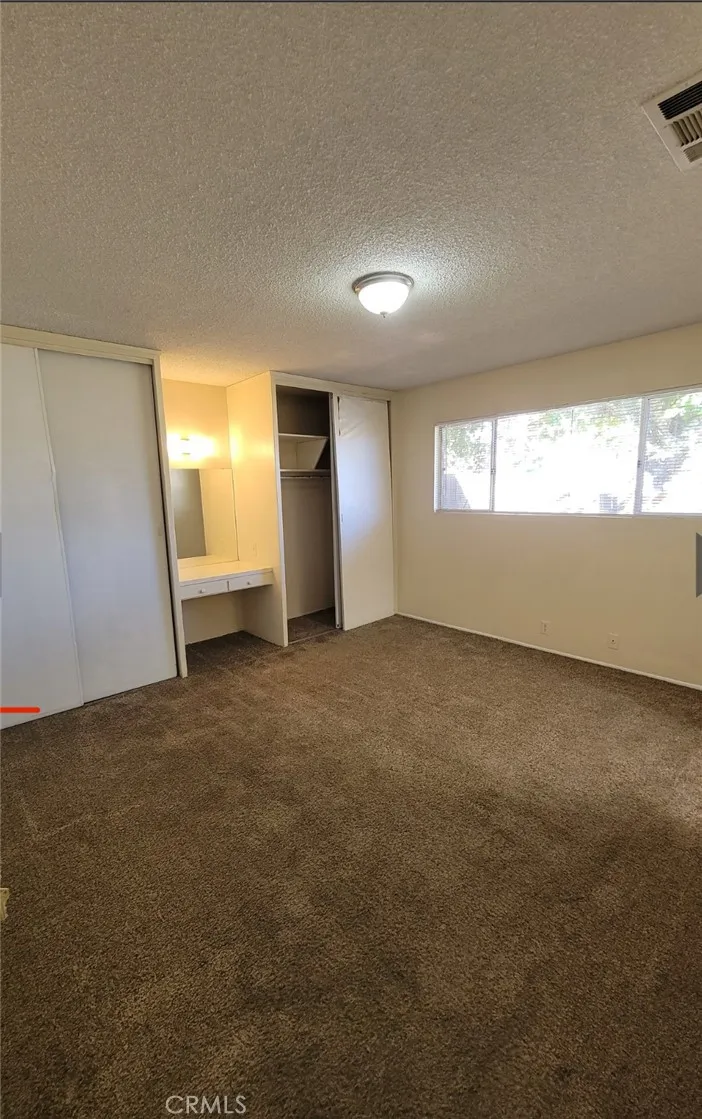 19142 US Highway 18 Apple Valley, CA 92307