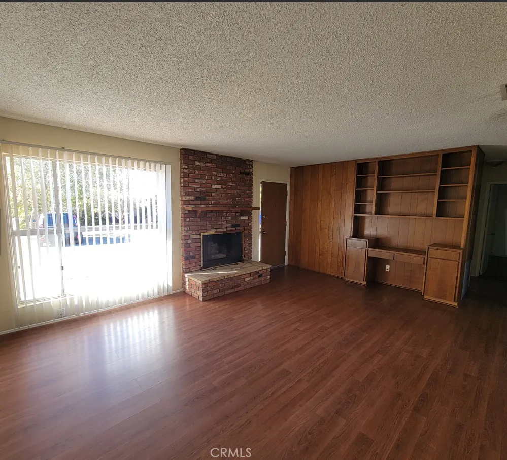 19142 US Highway 18 Apple Valley, CA 92307