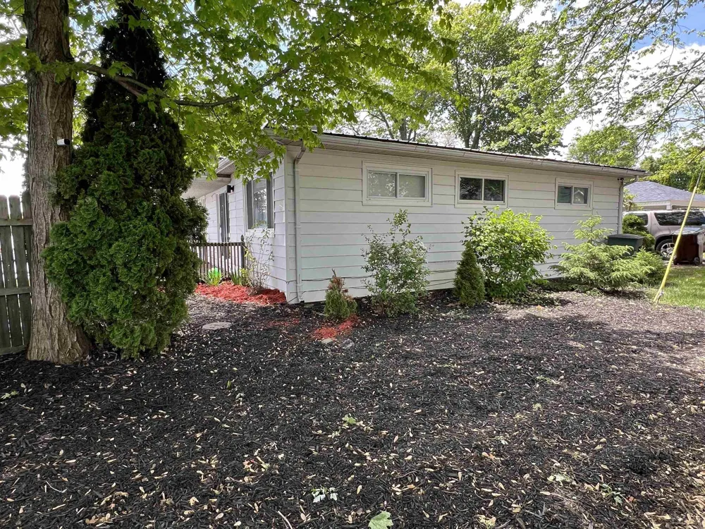 11698 Elm Park Drive Rollin Township, MI 49253