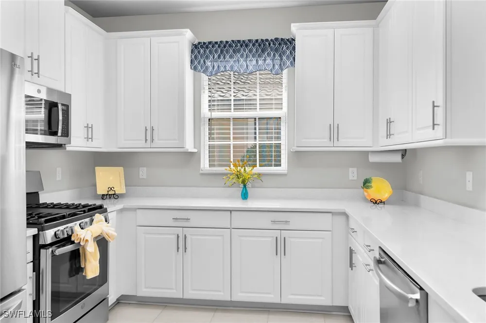 Calle Canovas Street Naples, FL 34114