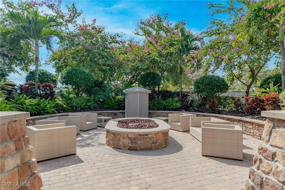 Calle Canovas Street Naples, FL 34114