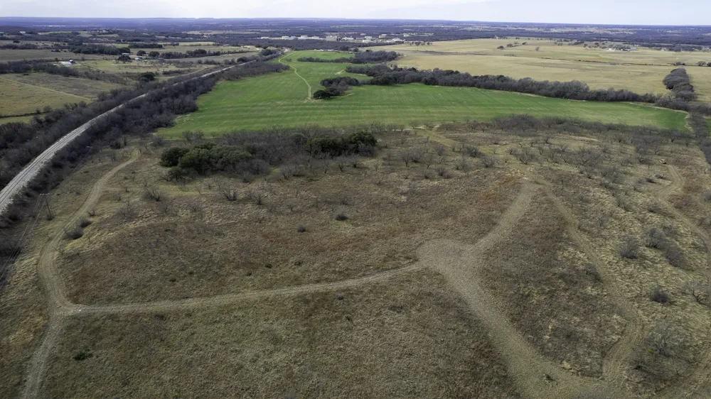 CR 440 De Leon, TX 76444