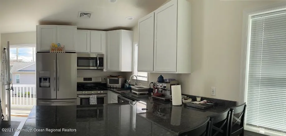 121 W Tide Way Lavallette, NJ 08735