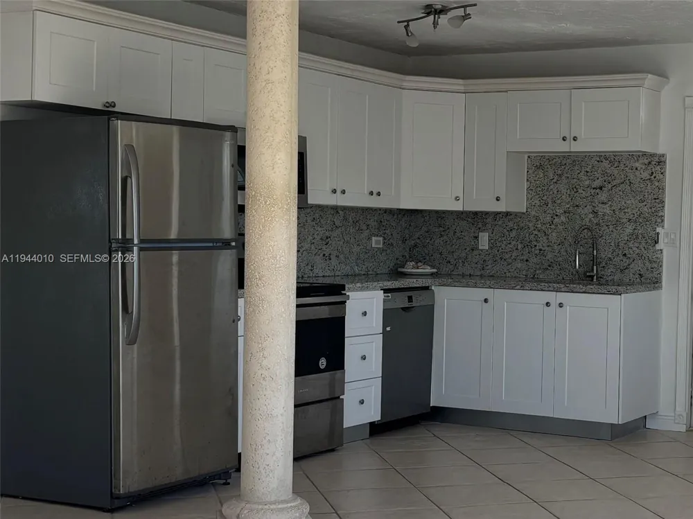 235 Anne Bonny Dr #N/A Key Largo, FL 33037