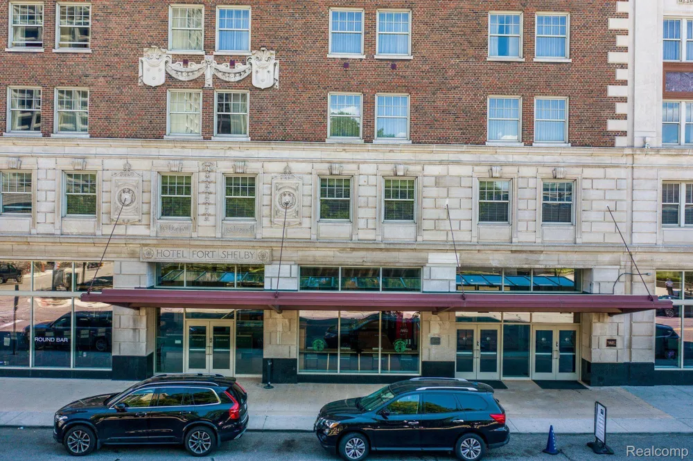 525 W Lafayette Boulevard #16B Detroit City, MI 48226