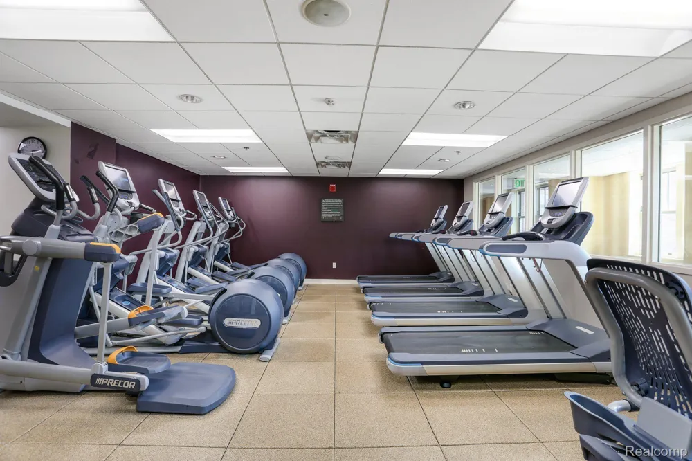 525 W Lafayette Boulevard #16B Detroit City, MI 48226