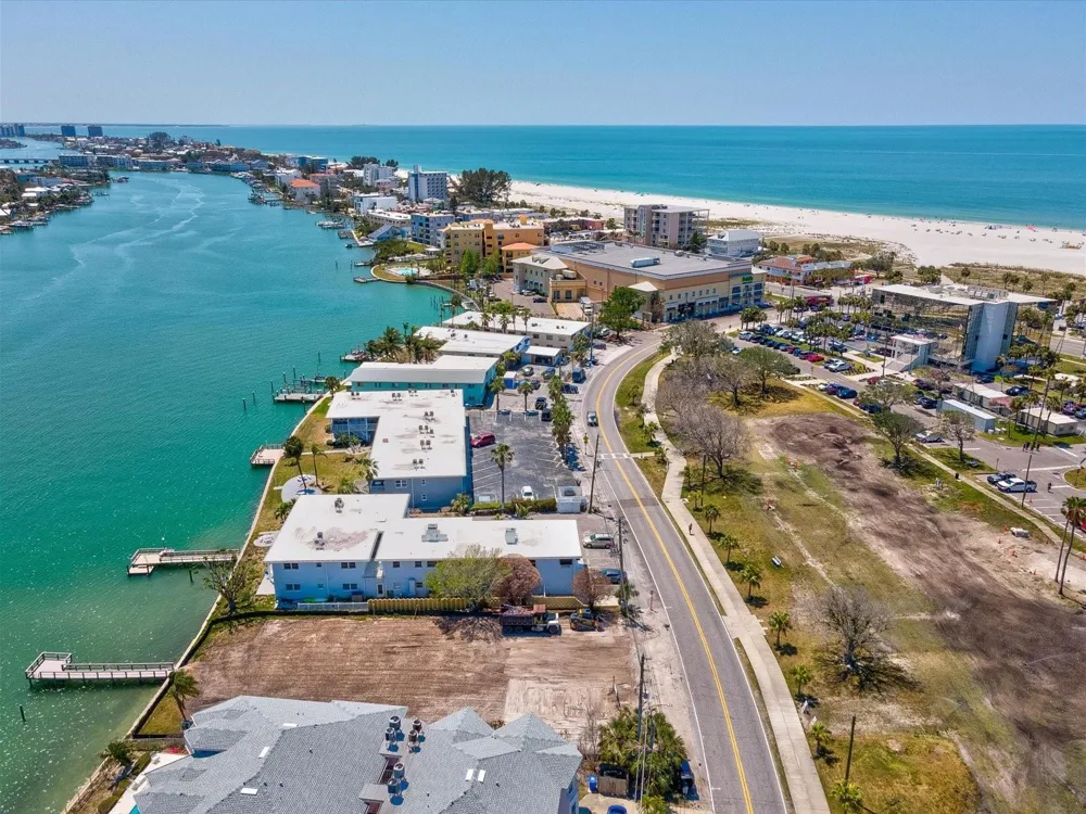 141 104TH AVENUE Treasure Island, FL 33706