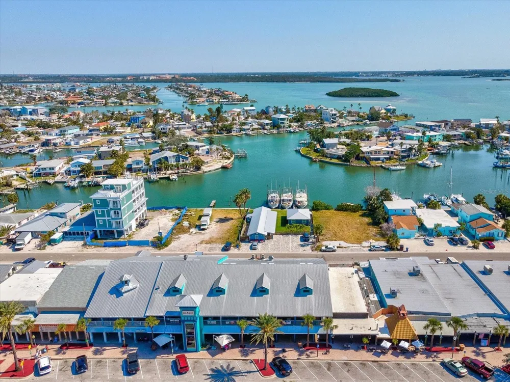 141 104TH AVENUE Treasure Island, FL 33706