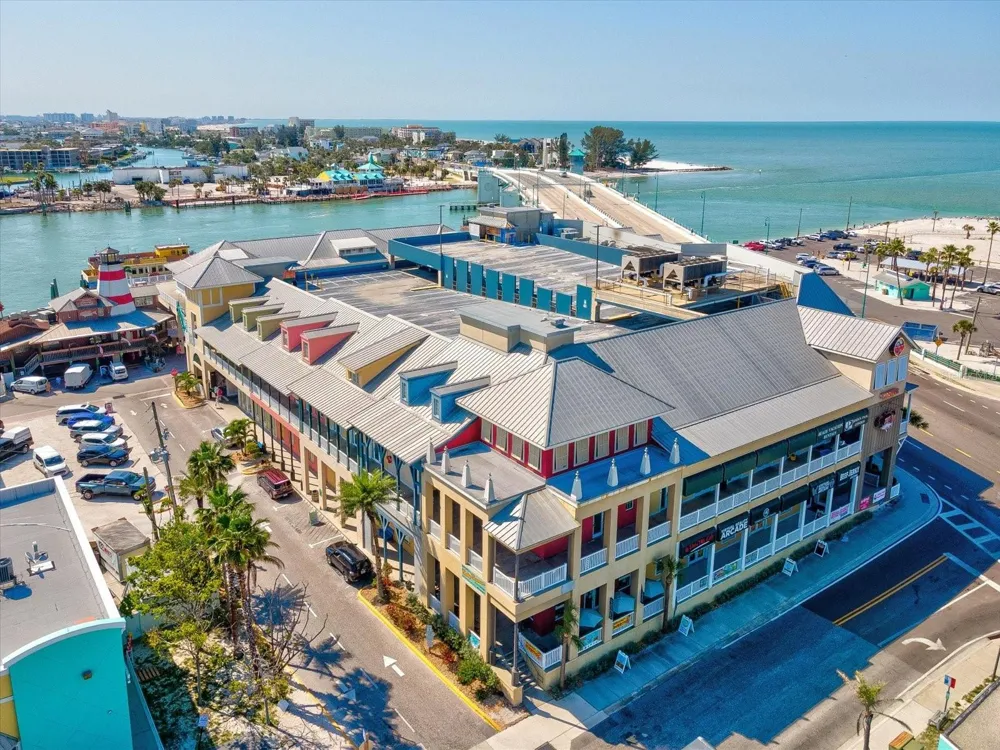 141 104TH AVENUE Treasure Island, FL 33706