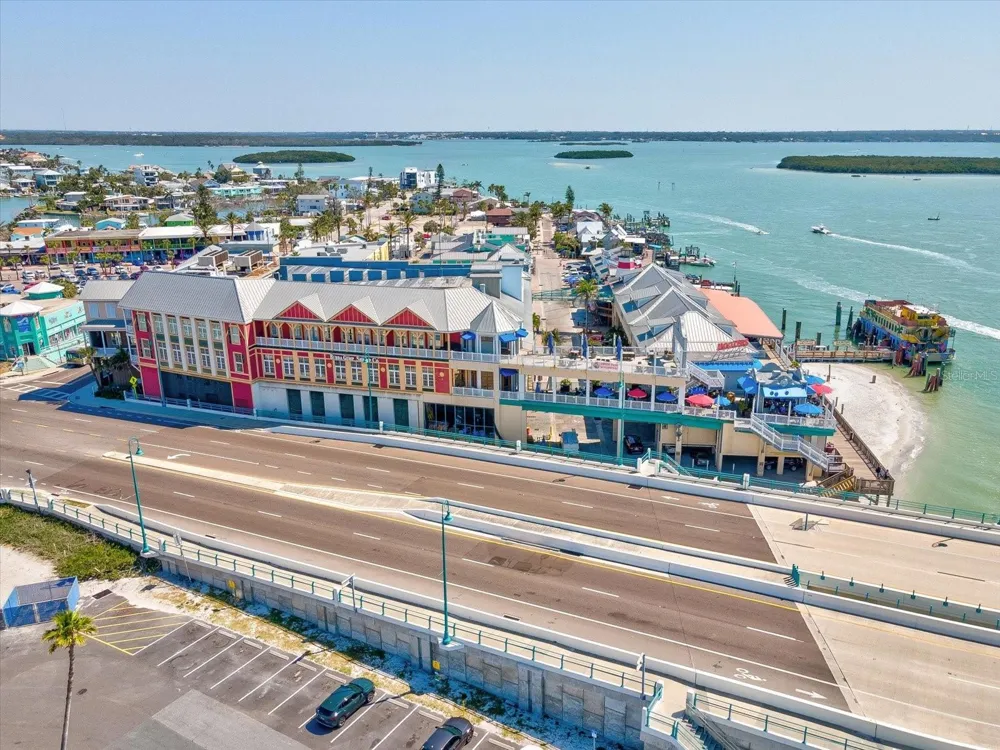141 104TH AVENUE Treasure Island, FL 33706