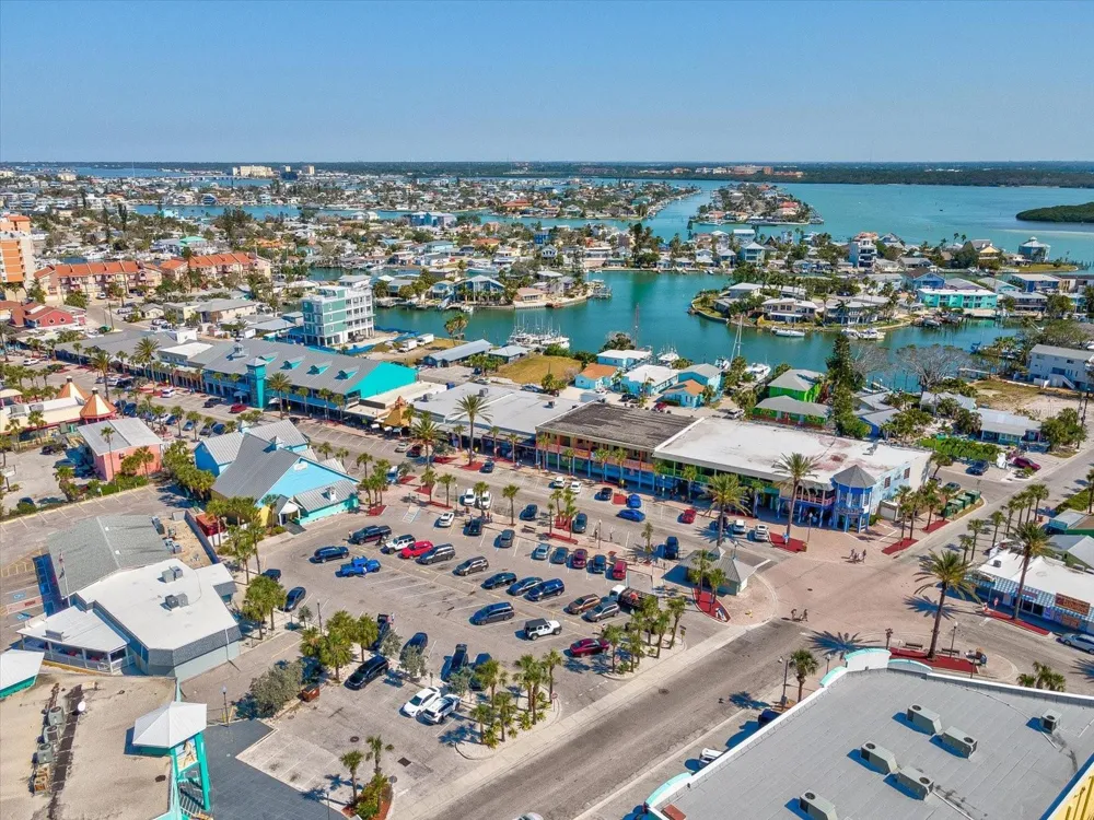 141 104TH AVENUE Treasure Island, FL 33706