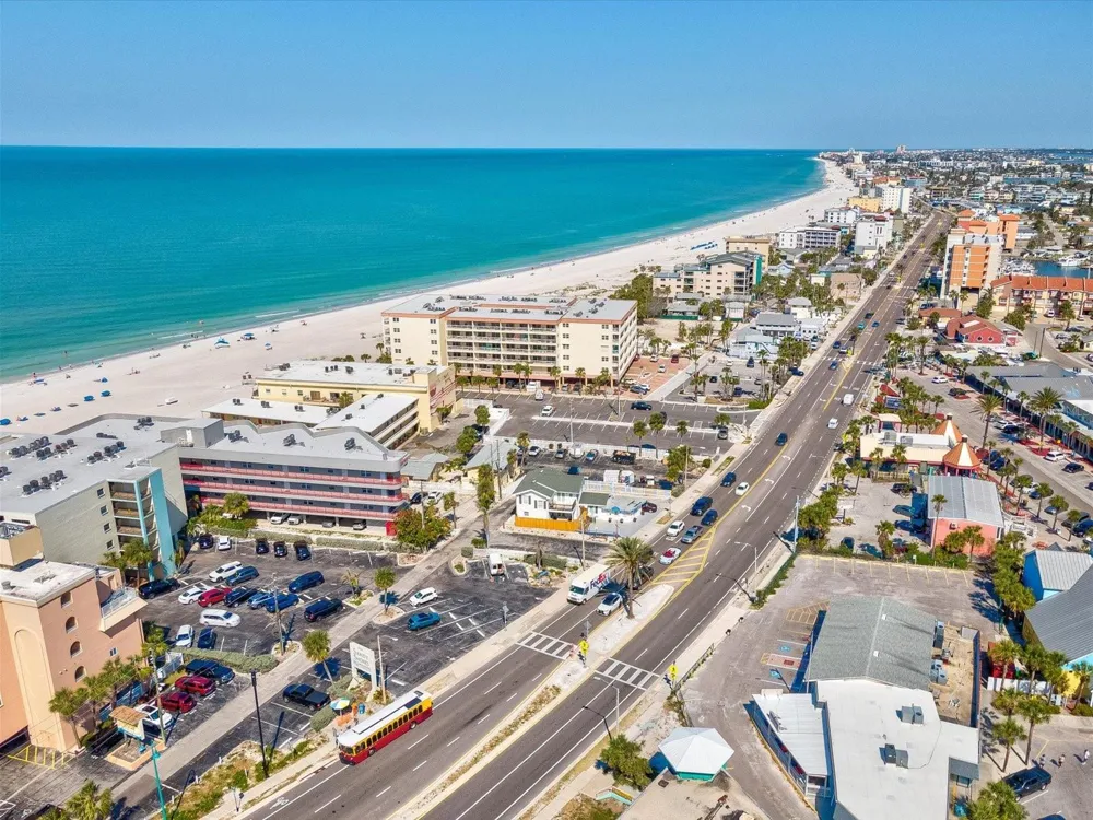 141 104TH AVENUE Treasure Island, FL 33706
