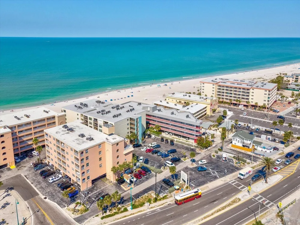 141 104TH AVENUE Treasure Island, FL 33706