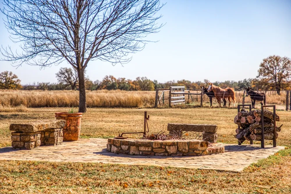 2969 County Road 422 Coleman, TX 76882