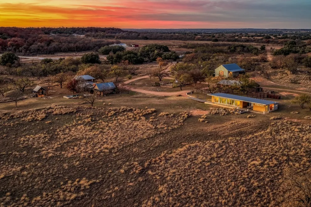 2969 County Road 422 Coleman, TX 76882