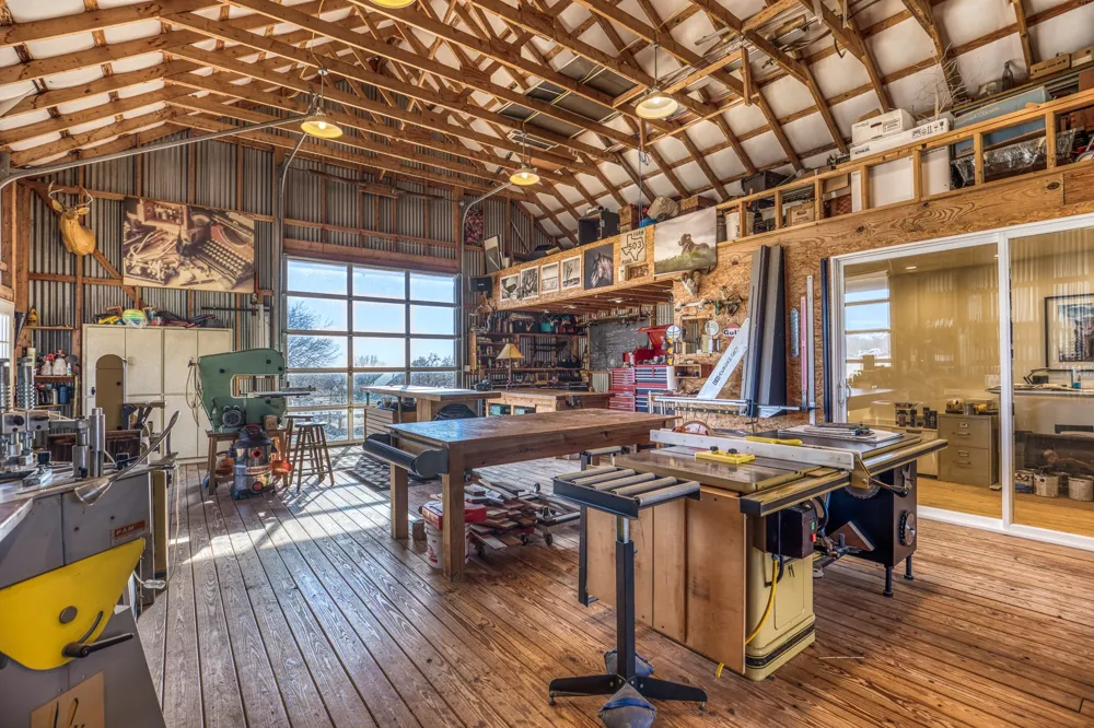 2969 County Road 422 Coleman, TX 76882