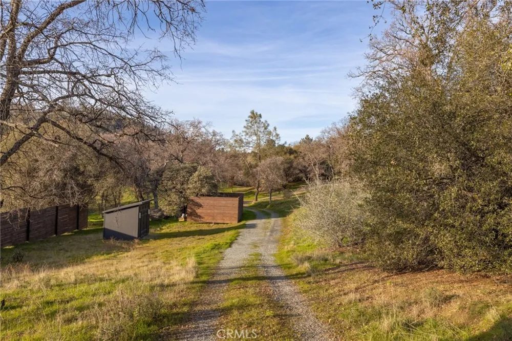33940 Jennifer Way Coarsegold, CA 93614